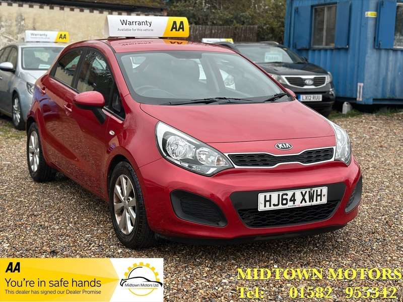 A 2014 KIA RIO VR7 A 2014 KIA RIO VR7