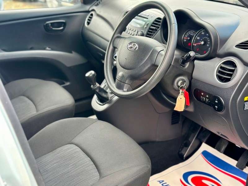 2012 HYUNDAI I10 2012 HYUNDAI I10