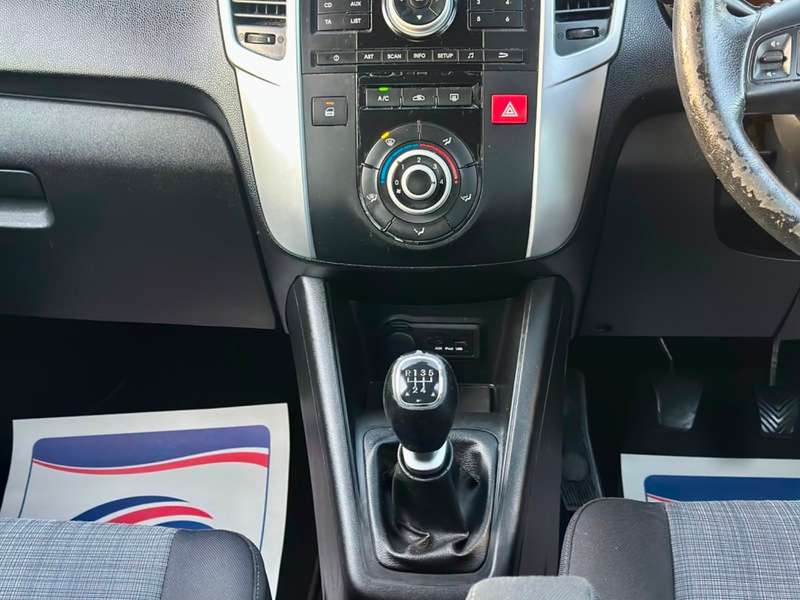 2010 KIA VENGA 2010 KIA VENGA