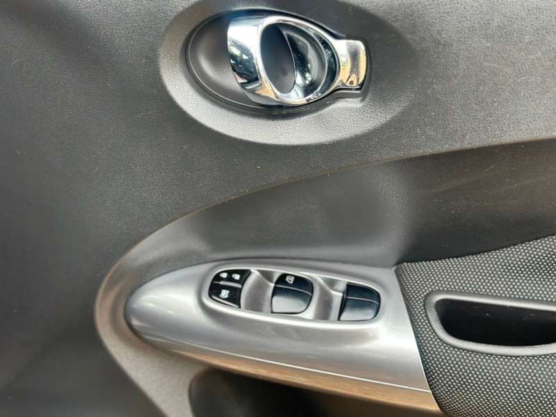 2011 NISSAN JUKE 2011 NISSAN JUKE