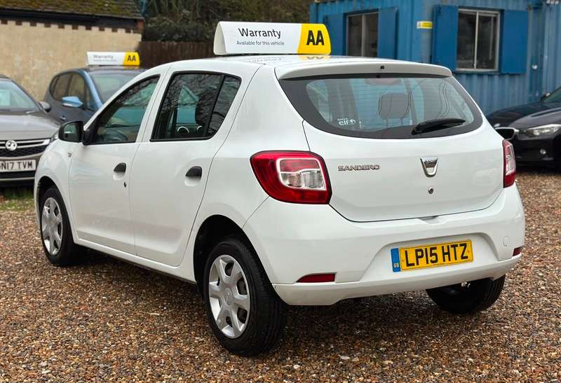 2015 DACIA SANDERO 2015 DACIA SANDERO