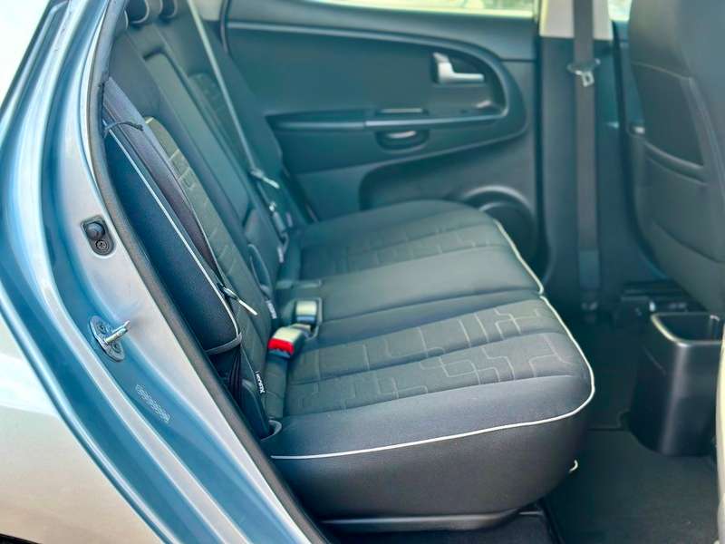 2010 KIA VENGA 2010 KIA VENGA