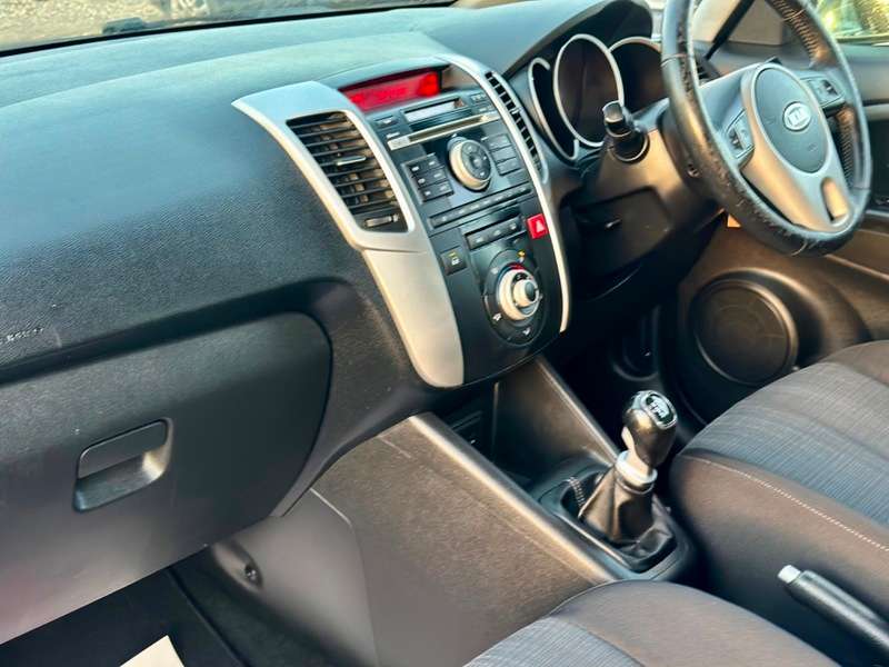 2010 KIA VENGA 2010 KIA VENGA