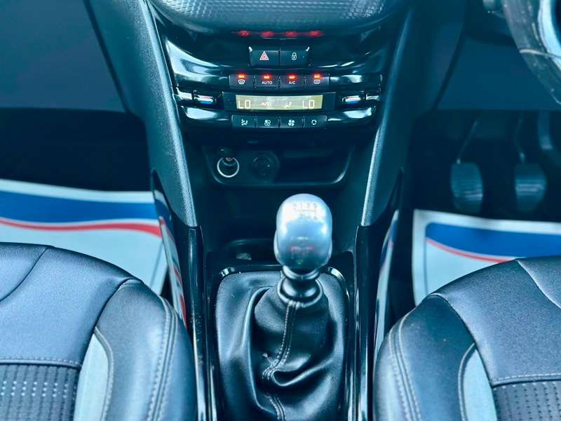 2016 PEUGEOT 2008 2016 PEUGEOT 2008