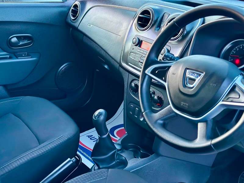 2017 DACIA SANDERO 2017 DACIA SANDERO