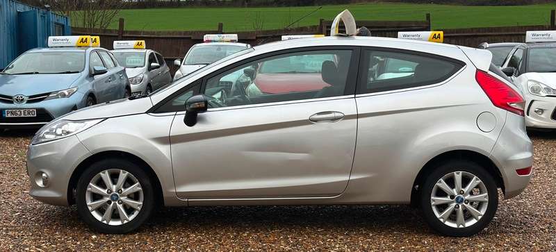 2010 FORD FIESTA 2010 FORD FIESTA