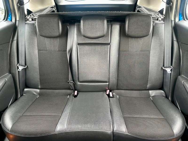 2010 RENAULT MEGANE 2010 RENAULT MEGANE