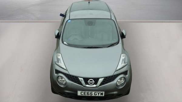A 2015 NISSAN JUKE TEKNA DCI A 2015 NISSAN JUKE TEKNA DCI