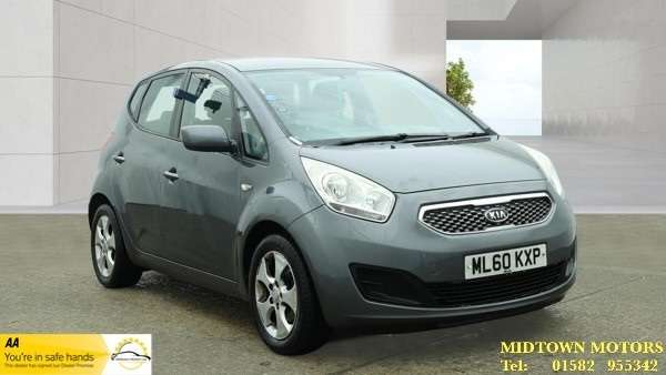 A 2010 KIA VENGA 2 A 2010 KIA VENGA 2