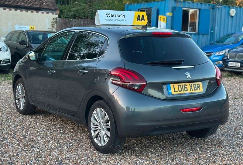 2016 PEUGEOT 208 2016 PEUGEOT 208