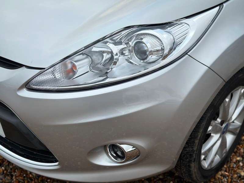 2010 FORD FIESTA 2010 FORD FIESTA