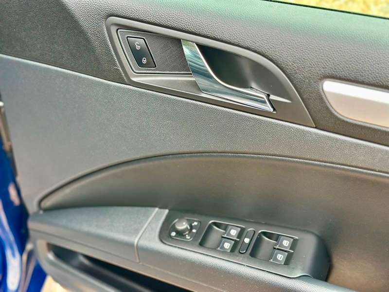 2011 SKODA SUPERB 2011 SKODA SUPERB