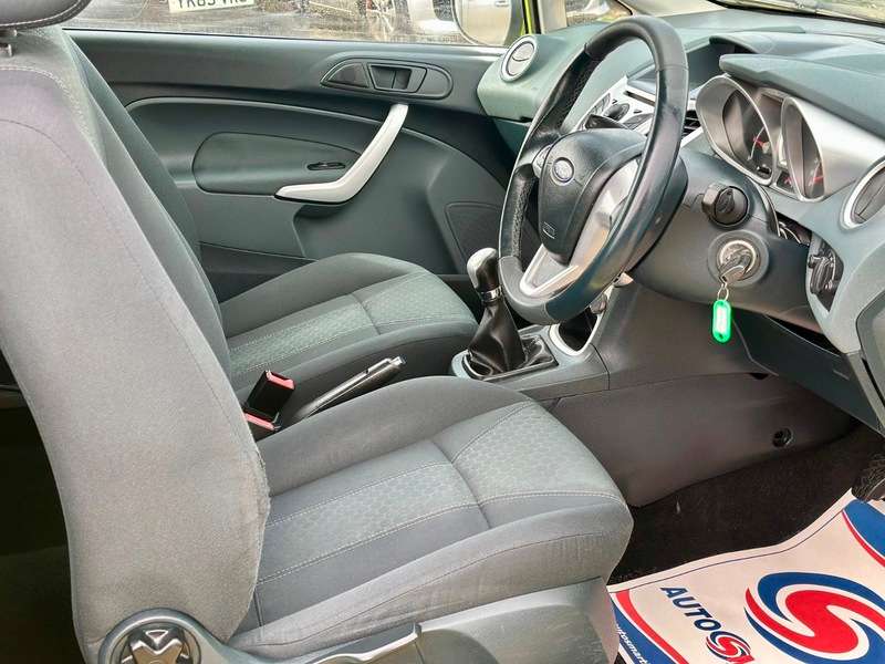2010 FORD FIESTA 2010 FORD FIESTA