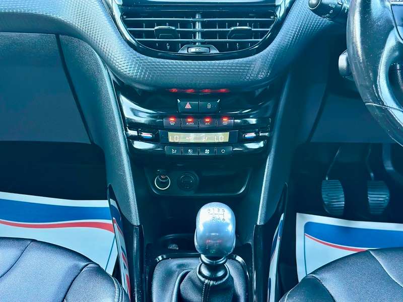 2016 PEUGEOT 2008 2016 PEUGEOT 2008
