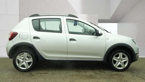2014 DACIA SANDERO 2014 DACIA SANDERO