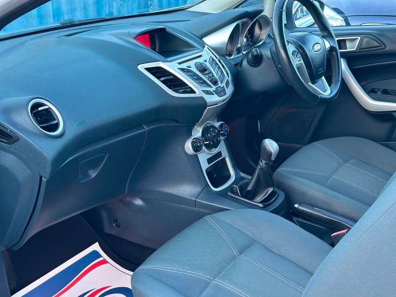 2012 FORD FIESTA 2012 FORD FIESTA