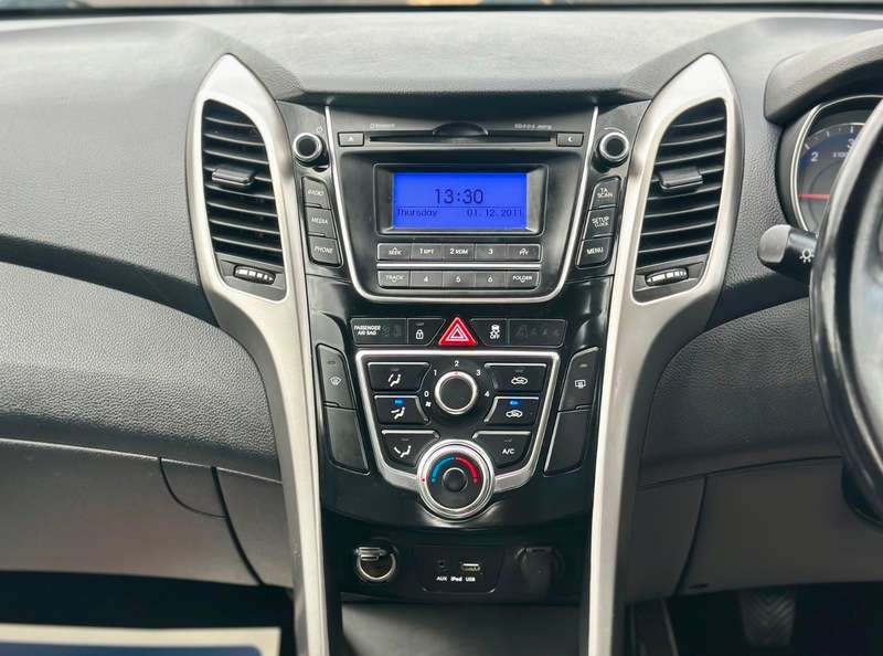 2015 HYUNDAI I30 2015 HYUNDAI I30