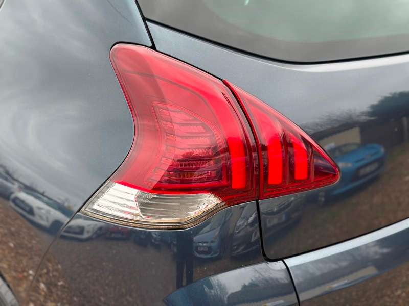 2015 PEUGEOT 3008 2015 PEUGEOT 3008