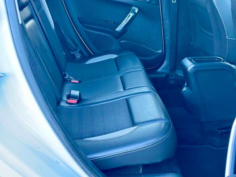 2016 PEUGEOT 2008 2016 PEUGEOT 2008