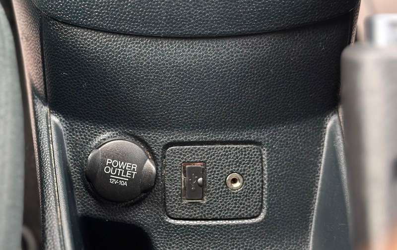2010 FORD FIESTA 2010 FORD FIESTA