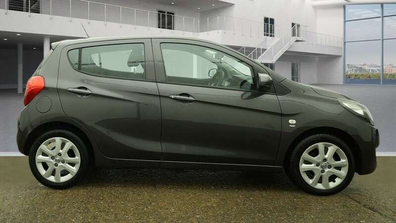 A 2016 VAUXHALL VIVA SE AC A 2016 VAUXHALL VIVA SE AC