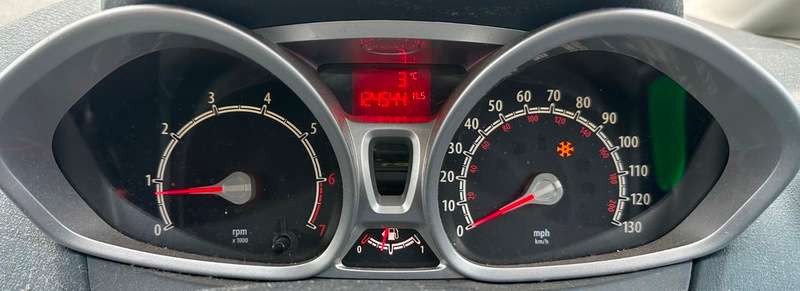 2010 FORD FIESTA 2010 FORD FIESTA