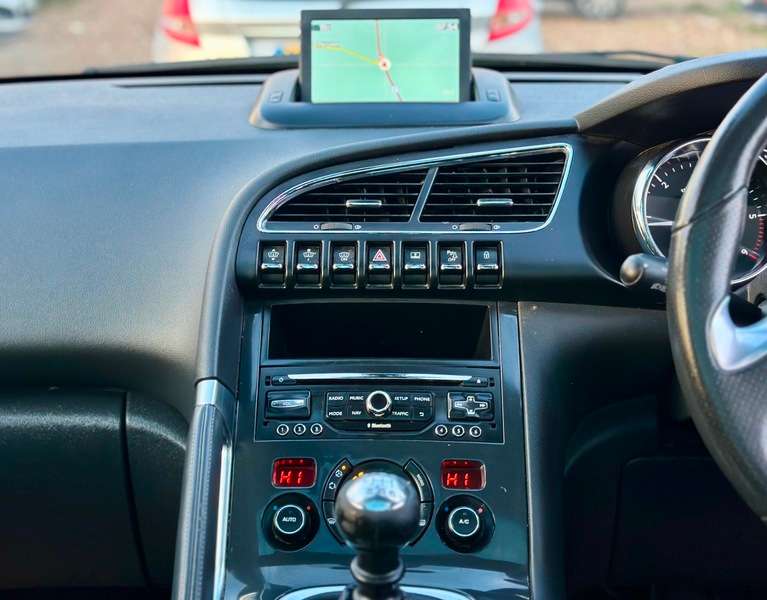 2014 PEUGEOT 3008 2014 PEUGEOT 3008