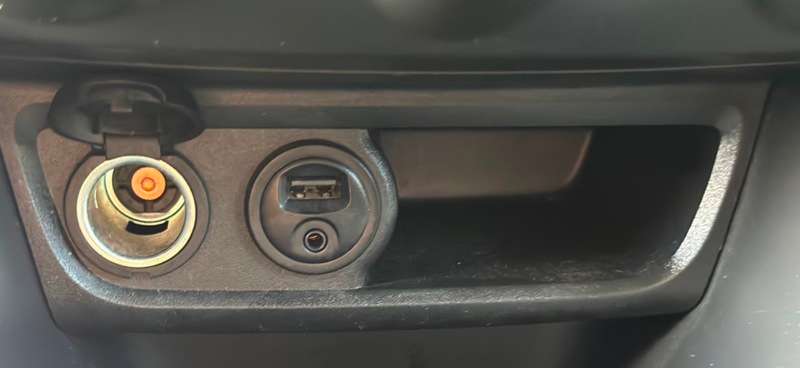 2015 PEUGEOT 2008 2015 PEUGEOT 2008