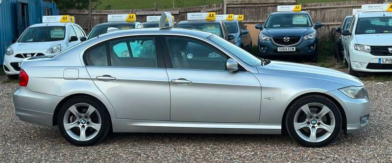 2011 BMW 3 SERIES 2011 BMW 3 SERIES