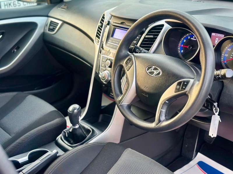 2015 HYUNDAI I30 2015 HYUNDAI I30