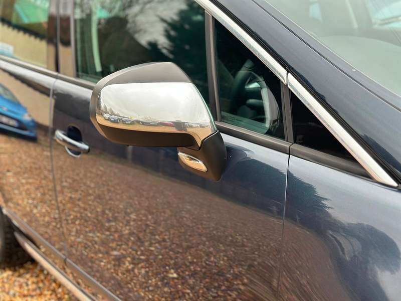 2015 PEUGEOT 3008 2015 PEUGEOT 3008