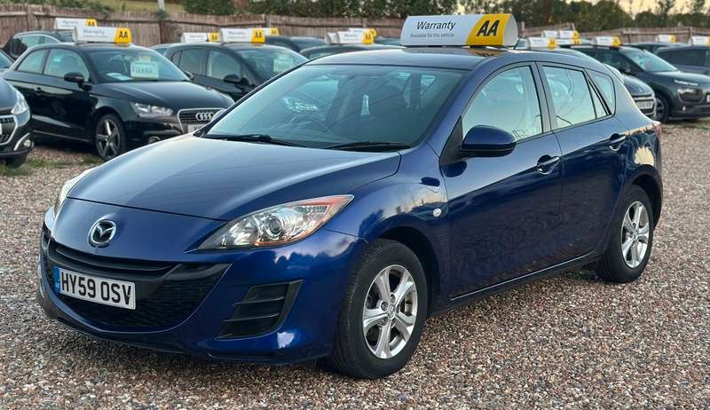 A 2009 MAZDA 3 TS A 2009 MAZDA 3 TS