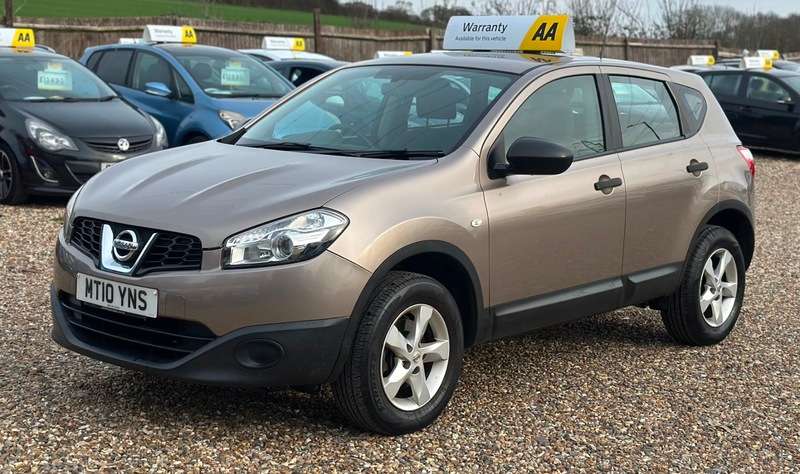 A 2010 NISSAN QASHQAI VISIA A 2010 NISSAN QASHQAI VISIA