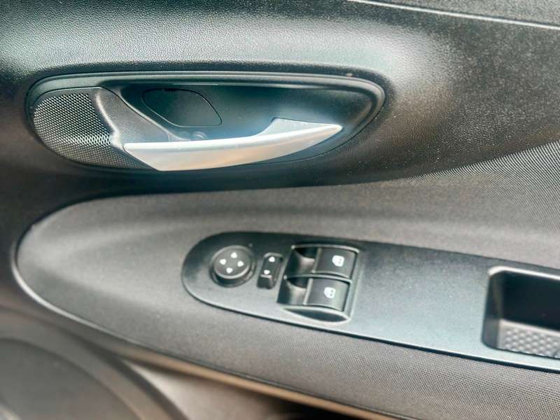 2014 FIAT PUNTO 2014 FIAT PUNTO