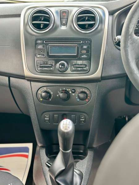 2014 DACIA SANDERO 2014 DACIA SANDERO