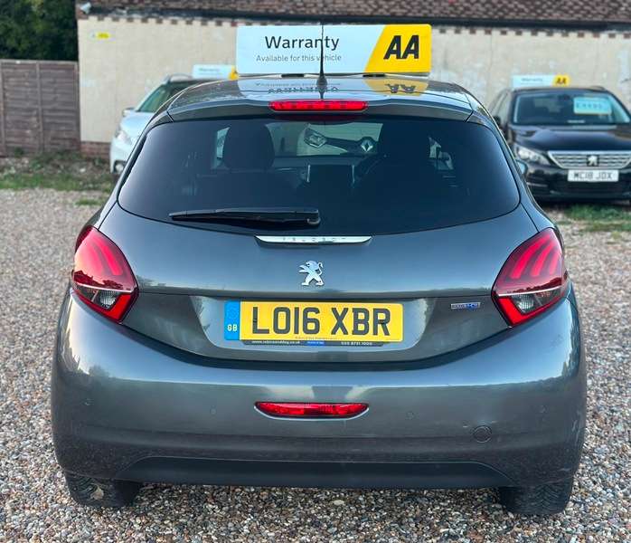 2016 PEUGEOT 208 2016 PEUGEOT 208