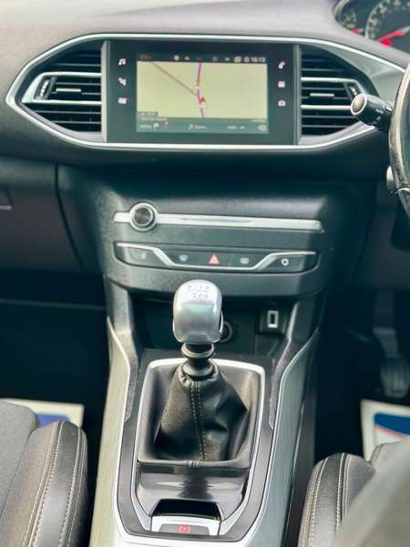 2018 PEUGEOT 308 2018 PEUGEOT 308