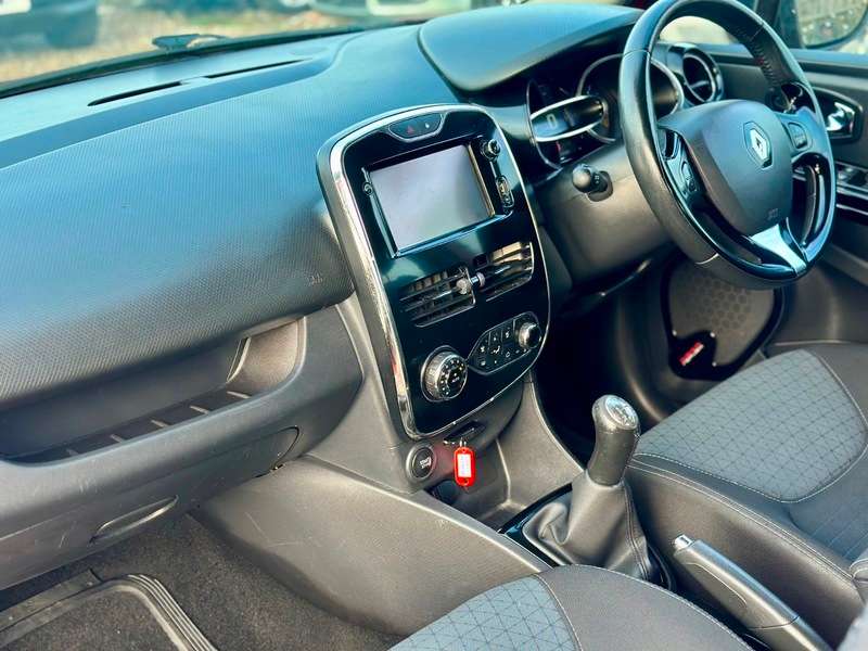 2014 RENAULT CLIO 2014 RENAULT CLIO