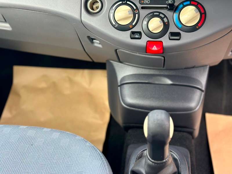 2003 NISSAN MICRA 2003 NISSAN MICRA