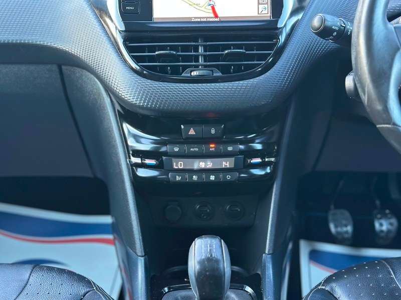 2013 PEUGEOT 2008 2013 PEUGEOT 2008