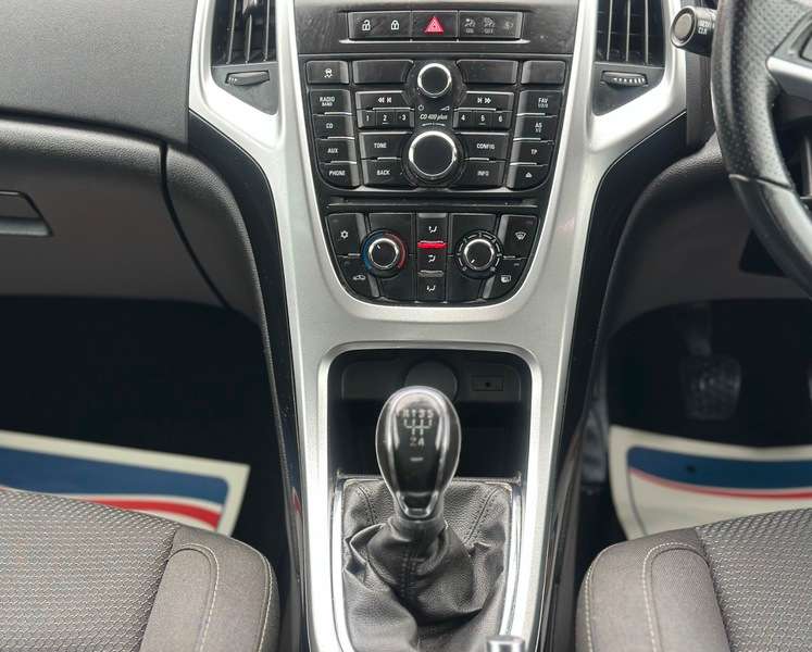 2014 VAUXHALL ASTRA 2014 VAUXHALL ASTRA