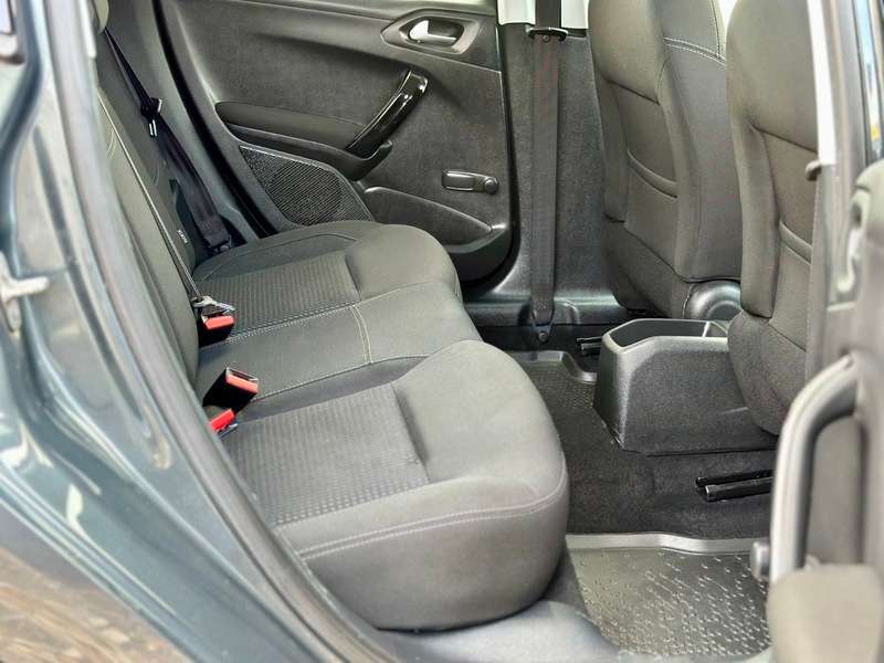 2016 PEUGEOT 208 2016 PEUGEOT 208