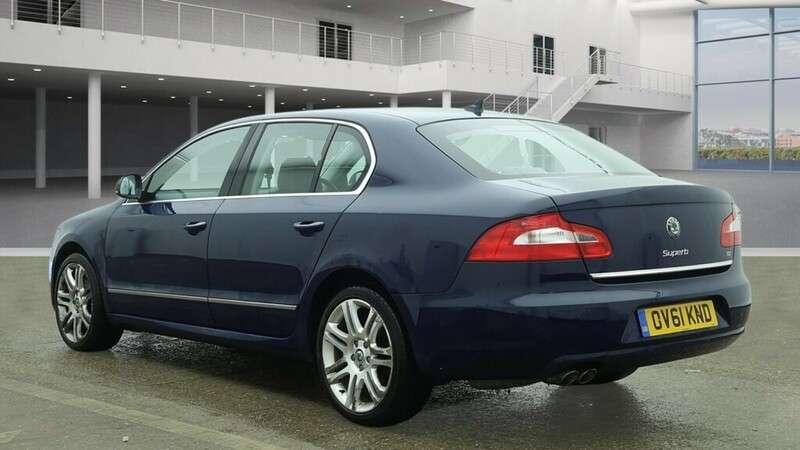 2011 SKODA SUPERB 2011 SKODA SUPERB