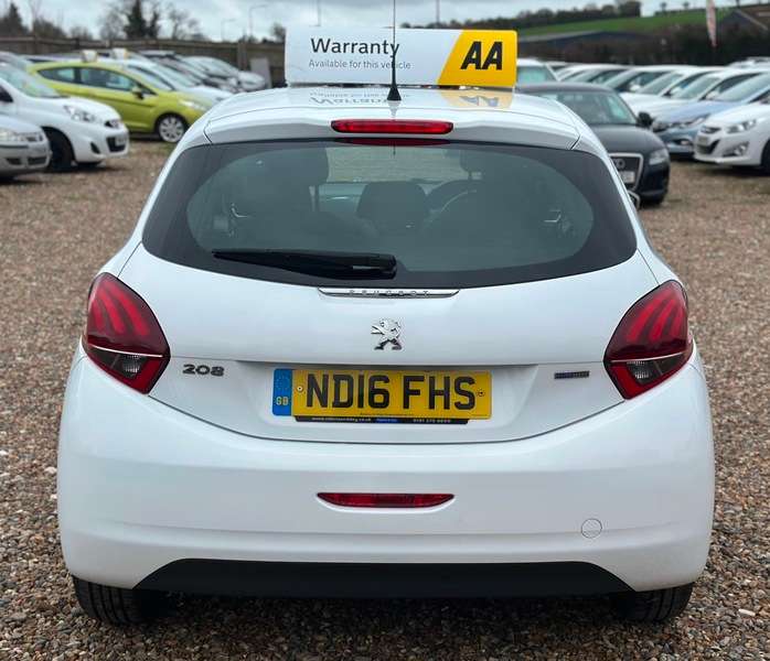 2016 PEUGEOT 208 2016 PEUGEOT 208