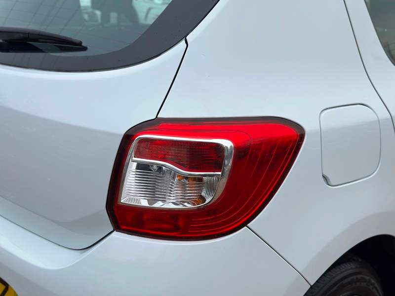 2015 DACIA SANDERO 2015 DACIA SANDERO