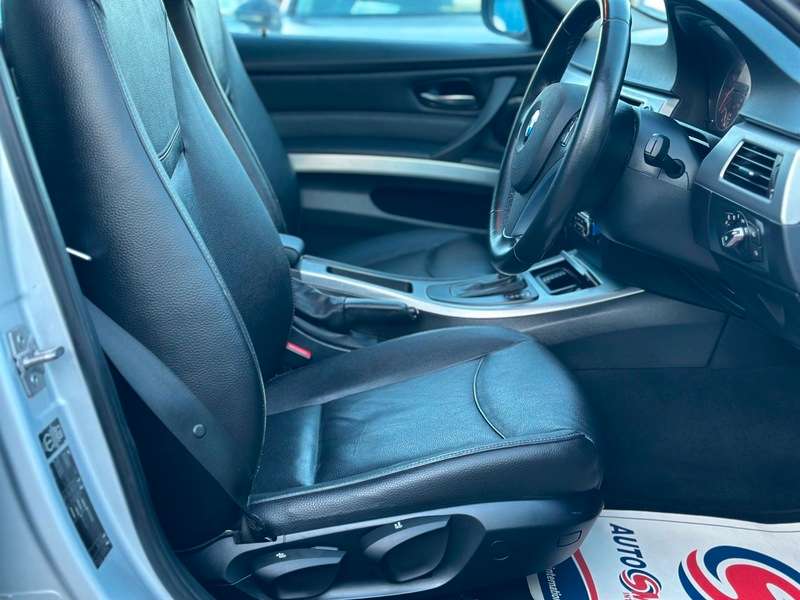 2011 BMW 3 SERIES 2011 BMW 3 SERIES
