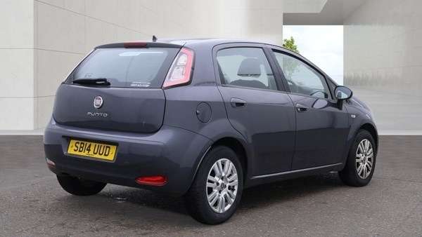 2014 FIAT PUNTO 2014 FIAT PUNTO