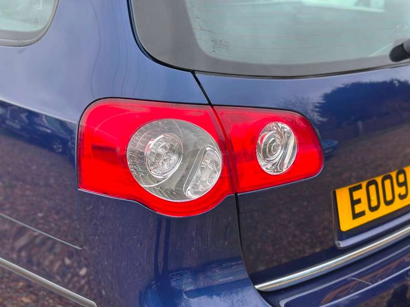 2009 VOLKSWAGEN PASSAT 2009 VOLKSWAGEN PASSAT