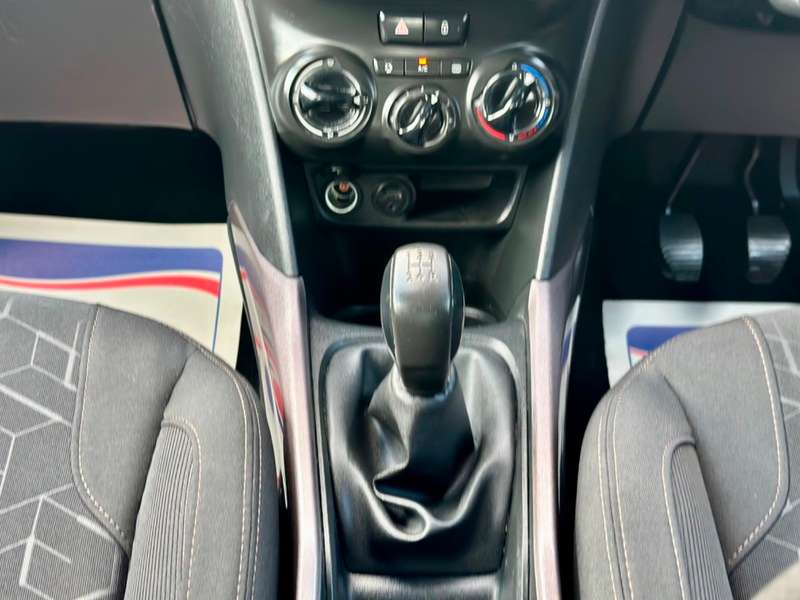 2015 PEUGEOT 2008 2015 PEUGEOT 2008