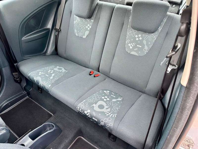 2012 FORD KA 2012 FORD KA